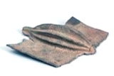 MARKK: C 3953. Reliefplatte (Fragment) mit Baumfrucht