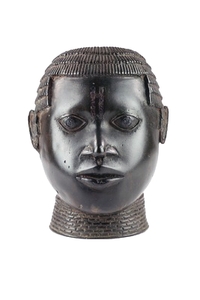 Staatliche Ethnographische Sammlungen Sachsen im Verbund der Staatlichen Kunstsammlungen Dresden Staatliche Ethnographische Sammlungen Sachsen im Verbund der Staatlichen Kunstsammlungen Dresden